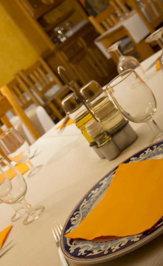Hostal El Bodegon Ateca Dış mekan fotoğraf
